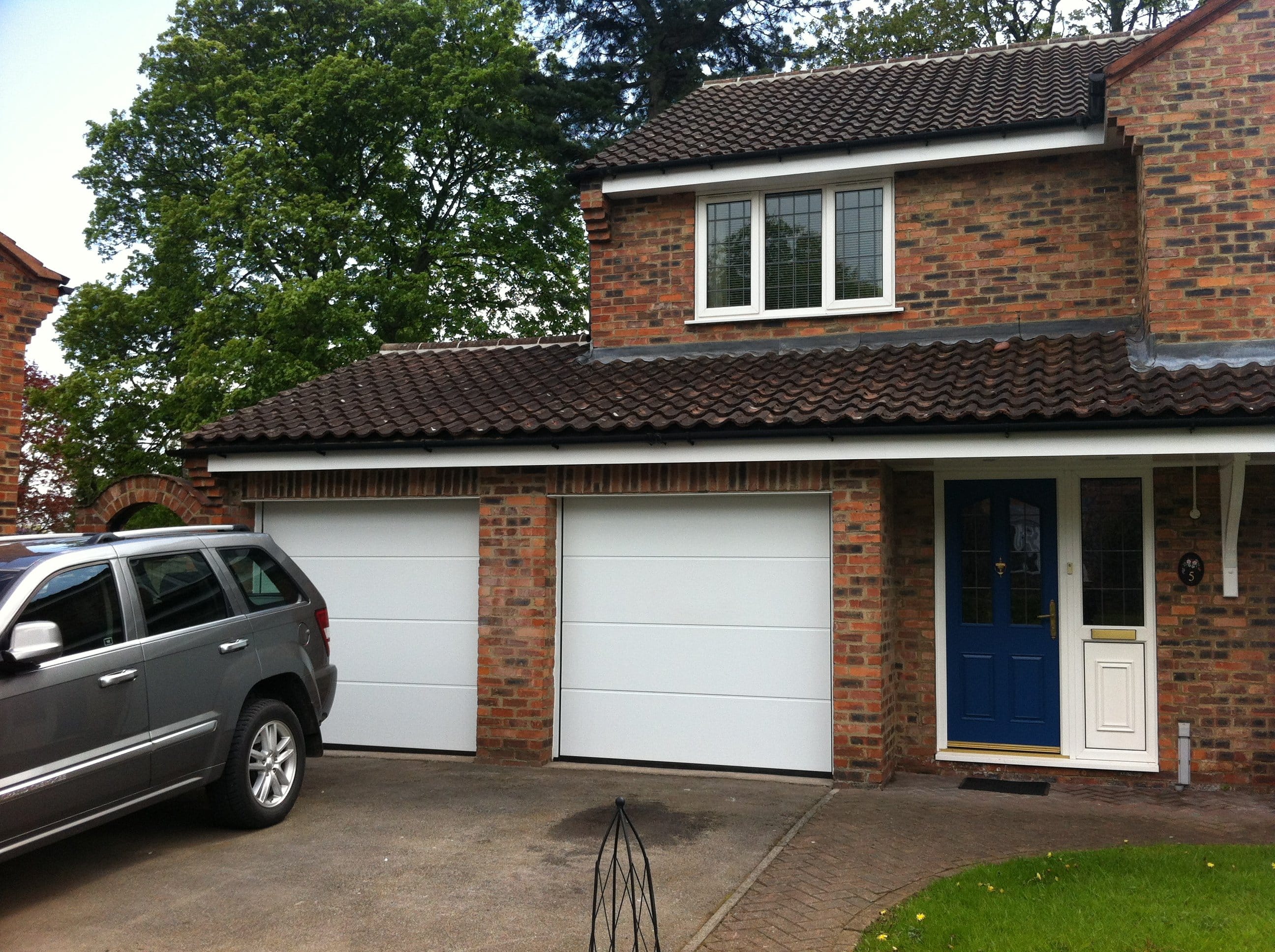 Hormann L-Ribbed Sectional in White By ABi Garage Doors