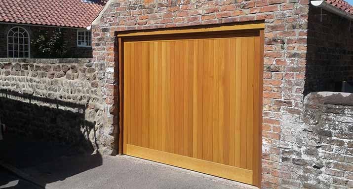 Cedar Timber Garage Doors Bochure