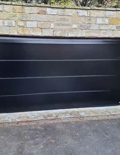 Black Sectional L Ribbed